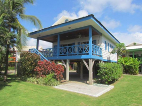 #8 Ocean view Beach Front Bungalow 2nd Row